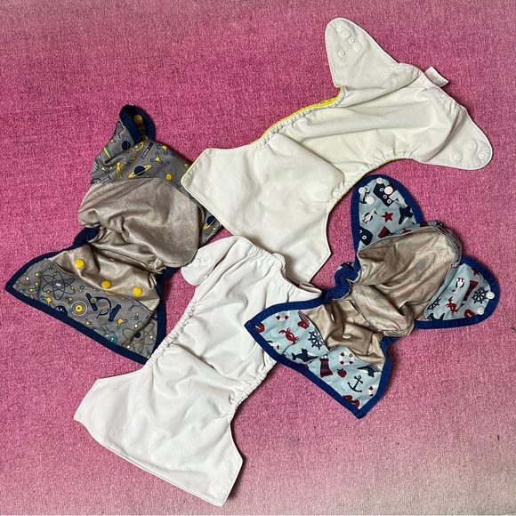 Colorful Kids Cloth Diaper Covers Set - Picture 2 of 3